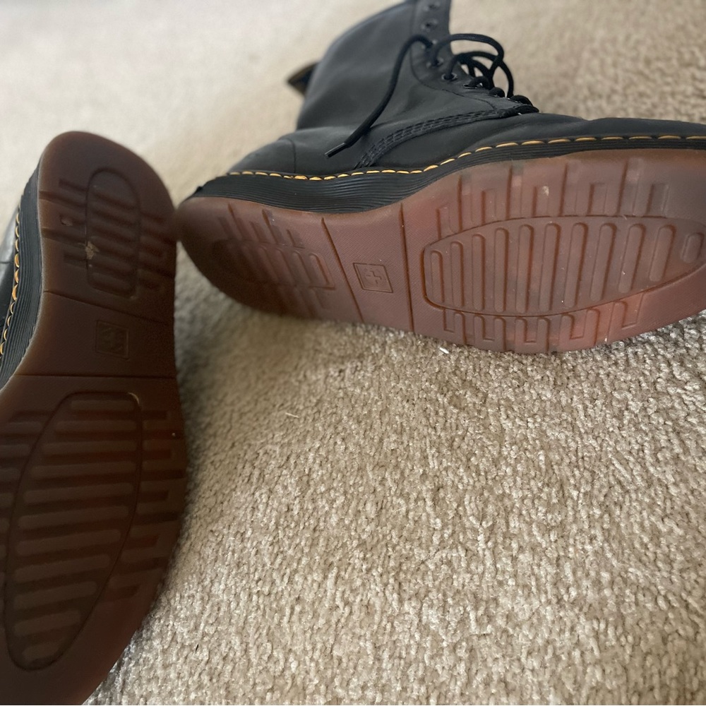 Dr. Marten Air Wick Leather Boots View 2